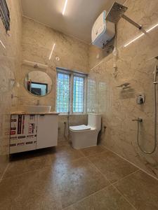 Bathroom Image of 1450 Sq.ft 3 BHK Apartment / Flat for rent in Kasturi Nagar Bengaluru for Rs. 85000