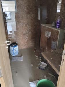 Common Bathroom Image of 3967 Sq.ft 4 BHK Apartment / Flat for sale in The Indus, Bodakdev Ahmedabad for Rs. 40000000