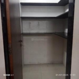 Kitchen Image of 3900 Sq.ft 4 BHK Apartment / Flat for rent in Union Residency, Piplod Surat for Rs. 70000