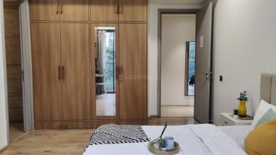 Bedroom Image of 1800 Sq.ft 4 BHK Apartment / Flat for sale in Rustomjee Seasons, Bandra East Mumbai for Rs. 119300000