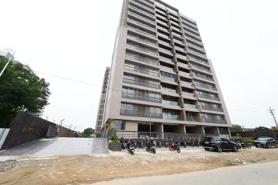 Image of 2844 Sq.ft 3 BHK Apartment / Flat for sale in Science City, Ahmedabad for Rs. 21500000