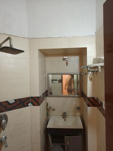 Image of 1600 Sq.ft 3 BHK Apartment / Flat for sale in Patparganj, New Delhi for Rs. 28000000