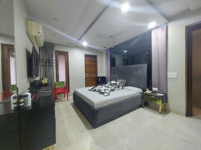 Hall Image of 4950 Sq.ft 4 BHK Builder Floor for sale in Punjabi Bagh New Delhi for Rs. 80000000