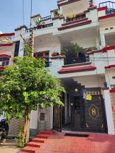 Image of 1250 Sq.ft 2 BHK Builder Floor for rent in Gomti Nagar, Lucknow for Rs. 20000