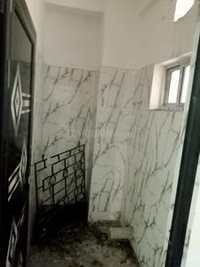 Bathroom Image of 700 Sq.ft 2 BHK Apartment / Flat for sale in Baranagar Kolkata for Rs. 2660000