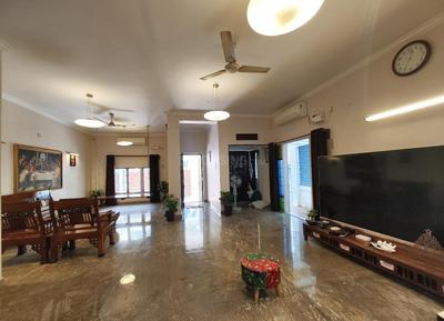 Hall Image of 3500 Sq.ft 4 BHK Independent House for sale in Uthandi Chennai for Rs. 37500000