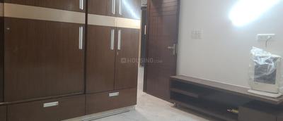 Bedroom Image of 1700 Sq.ft 3 BHK Builder Floor for rent in Vikaspuri New Delhi for Rs. 45000