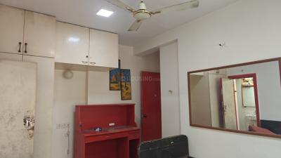 Bedroom Image of 1650 Sq.ft 3 BHK Apartment / Flat for rent in Arshie Complex, Andheri West Mumbai for Rs. 130000