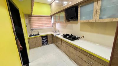 Kitchen Image of 2400 Sq.ft 3 BHK Apartment / Flat for rent in Khatiwala Tank Indore for Rs. 45000