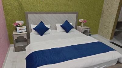 Bedroom Image of 4500 Sq.ft 6 BHK Independent House for sale in Govindpura Jaipur for Rs. 60000000