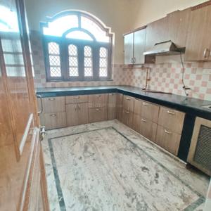 Kitchen Image of 2250 Sq.ft 3 BHK Apartment / Flat for rent in Sector 49 Faridabad for Rs. 32000
