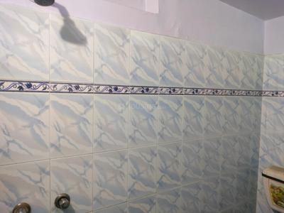 Bathroom Image of 1000 Sq.ft 2 BHK Builder Floor for rent in Jankipuram Lucknow for Rs. 10000