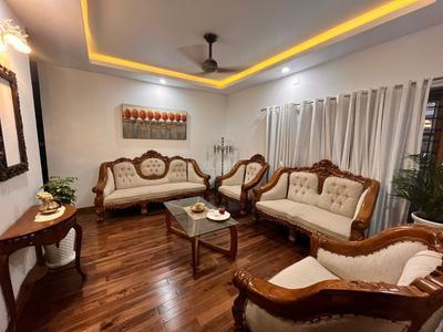 Hall Image of 4000 Sq.ft 4 BHK Villa for sale in Kakkanad Kochi for Rs. 30000000
