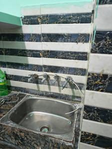 Kitchen Image of 600 Sq.ft 2 BHK Independent House for rent in Razapur Khurd New Delhi for Rs. 7500