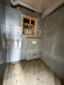 Bathroom Image of 905 Sq.ft 2 BHK Apartment / Flat for sale in Mandi New Delhi for Rs. 5500000