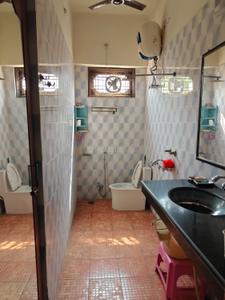 Image of 2045 Sq.ft 6 BHK Independent House for sale in George Town, Allahabad for Rs. 65000000