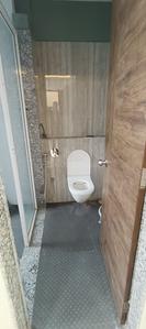 Bathroom Image of 650 Sq.ft 1 BHK Apartment / Flat for rent in Parth Lakeview, Dighe Thane for Rs. 40000