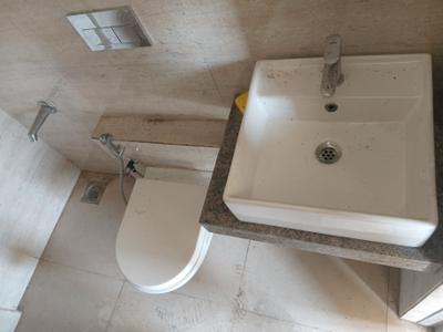 Bathroom Image of 575 Sq.ft 1 BHK Apartment / Flat for sale in Sunteck Maxx World, Naigaon East Naigaon for Rs. 3400000