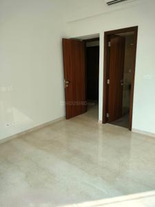 Bedroom Image of 1900 Sq.ft 3 BHK Apartment / Flat for rent in Piramal Mahalaxmi South Tower, Worli Mumbai for Rs. 399999