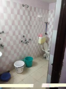 Bathroom Image of 1450 Sq.ft 3 BHK Apartment / Flat for rent in Kokar Ranchi for Rs. 21000