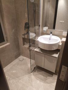 Bathroom Image of 755 Sq.ft 2 BHK Apartment / Flat for sale in Hiranandani Highland A B C D And E Wing, Powai Mumbai for Rs. 30000000