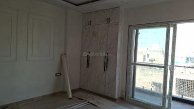 Bedroom Image of 1440 Sq.ft 3 BHK Builder Floor for sale in Rajouri Garden New Delhi for Rs. 35000000