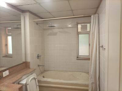 Image of 2300 Sq.ft 3 BHK Apartment / Flat for rent in Unitech Uniworld City South, Sector 30, Gurgaon for Rs. 86000