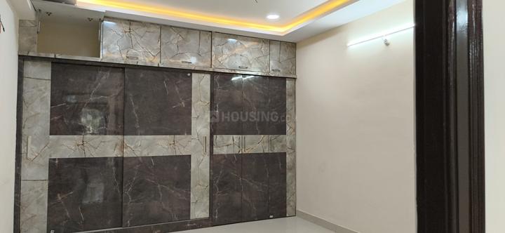 UMA Signature Towers Main Image 1