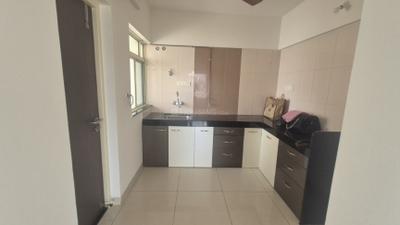 Kitchen Image of 1550 Sq.ft 3 BHK Apartment / Flat for rent in Paranjape Yuthika, Baner Pune for Rs. 52000