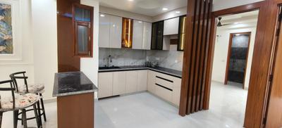 Kitchen Image of 1650 Sq.ft 3 BHK Apartment / Flat for sale in Sector 104 Noida for Rs. 6875000