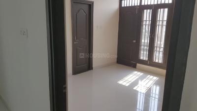 Bedroom Image of 900 Sq.ft 2 BHK Apartment / Flat for rent in Aliganj Lucknow for Rs. 17000