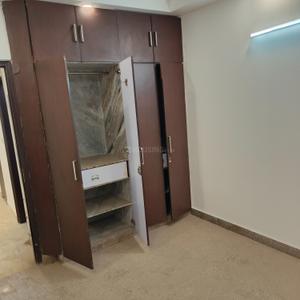 Bedroom Image of 950 Sq.ft 3 BHK Builder Floor for sale in Pitampura New Delhi for Rs. 15000000