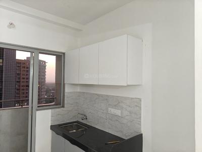 Kitchen Image of 1080 Sq.ft 2 BHK Apartment / Flat for rent in Adani The Meadows, Shantigram Ahmedabad for Rs. 23000