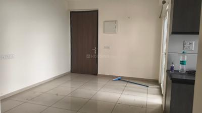 Living Room Image of 1020 Sq.ft 2 BHK Apartment / Flat for rent in Gulshan Botnia, Sector 144 Noida for Rs. 34000