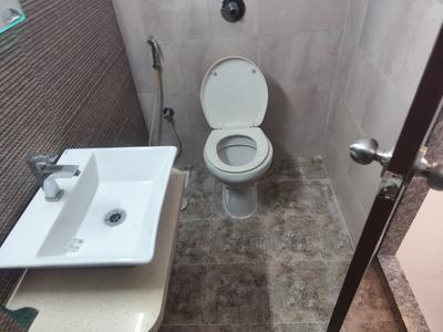 Image of 798 Sq.ft 2 BHK Apartment / Flat for sale in Parinee Adney, Dahisar West, Mumbai for Rs. 15800000