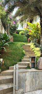 6 BHK Independent House