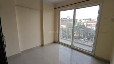 Bedroom Image of 1750 Sq.ft 3 BHK Apartment / Flat for sale in Shipra Srishti, Indirapuram Ghaziabad for Rs. 29000000