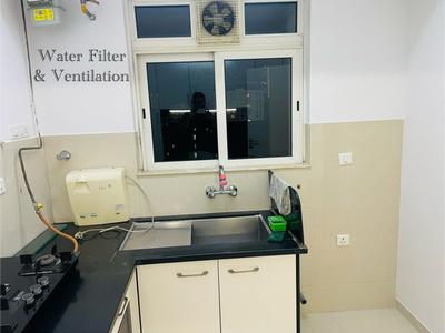 Kitchen Image of 1000 Sq.ft 3 BHK Apartment / Flat for sale in Hiranandani Eagleridge, Hiranandani Estate Thane for Rs. 32500000