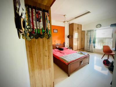Bedroom Image of 980 Sq.ft 2 BHK Apartment / Flat for sale in Juhu Mumbai for Rs. 33500000