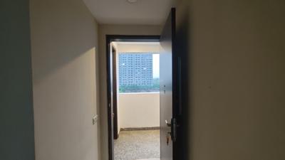 Living Room Image of 2355 Sq.ft 4 BHK Apartment / Flat for sale in Paras Dews, Sector 106 Gurgaon for Rs. 22000000
