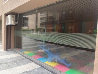 Image of 1515 Sq.ft 3 BHK Apartment / Flat for rent in Zaveri Greens, Ghuma, Ahmedabad for Rs. 25000