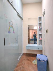 Bedroom Two Image of 2700 Sq.ft 4 BHK Independent House for sale in Bommanahalli Bengaluru for Rs. 29000000