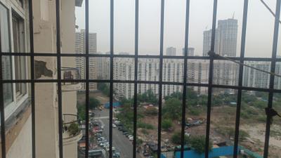 Image of 1180 Sq.ft 2.5 BHK Apartment / Flat for sale in Amrapali Silicon City, Sector 76, Noida for Rs. 11800000