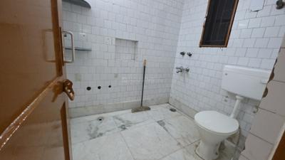Image of 1400 Sq.ft 2 BHK Apartment / Flat for sale in Sector 11 Dwarka, New Delhi for Rs. 19900000