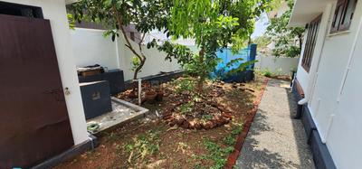 Balcony Image of 1600 Sq.ft 3 BHK Independent House for sale in Puthenangady Kottayam for Rs. 16000000