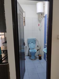 Bathroom Image of 1100 Sq.ft 2 BHK Apartment / Flat for sale in Unitech Pearl Apartment, HSR Layout Bengaluru for Rs. 12000000