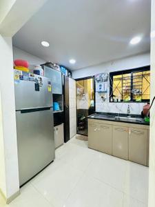 Kitchen Image of 1000 Sq.ft 2 BHK Apartment / Flat for rent in Emerald Kingsvilla, Pipliyahana Indore for Rs. 30000