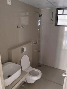 Common Bathroom Image of 1680 Sq.ft 3 BHK Apartment / Flat for sale in Adani Atrius, Jagatpur Ahmedabad for Rs. 8850000