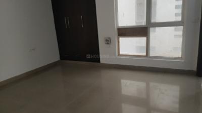 Bedroom Image of 1850 Sq.ft 3 BHK Apartment / Flat for sale in Ramprastha Coral Heights, Vaishali Ghaziabad for Rs. 21700000