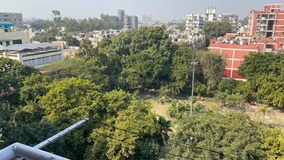 Balcony Image of 1200 Sq.ft 2 BHK Apartment / Flat for sale in Patparganj New Delhi for Rs. 20000000